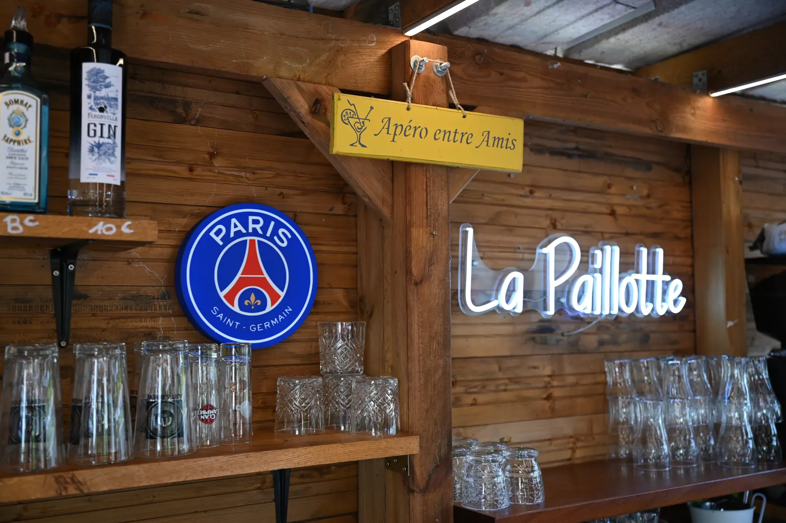 Terrasse La Paillotte avec coin lounge